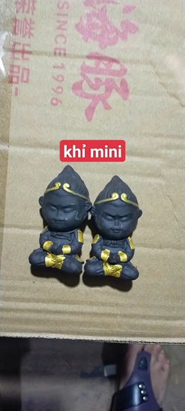 Khỉ đá đen mini